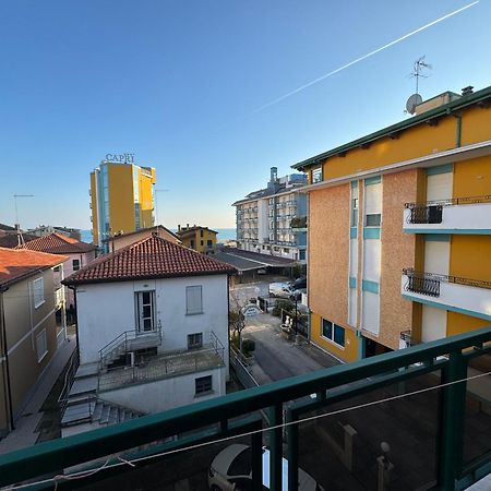 App4Rent - Villa Mimosa - Family Apartment Lido di Jesolo Exterior foto